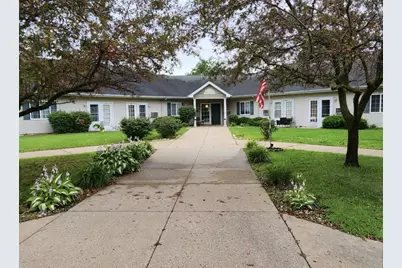 700 N Douglas Avenue, Three Rivers, MI 49093 - Photo 1