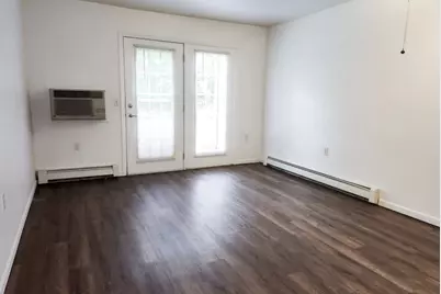 700 N Douglas Avenue, Three Rivers, MI 49093 - Photo 4