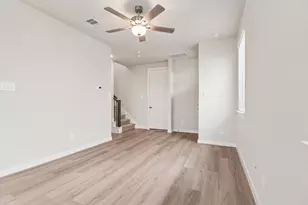 3215 Quiet Sunset Dr, Houston, TX 77080 - Photo 6