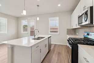 3215 Quiet Sunset Dr, Houston, TX 77080 - Photo 4