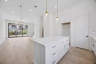 7510 Viano Ln, Houston, TX 77055 - Photo 4