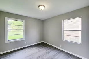 4909 Holloway Dr, Houston, TX 77048 - Photo 10