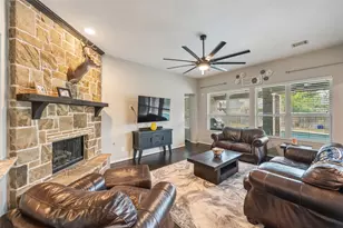 8109 Threadtail St, Conroe, TX 77385 - Photo 6