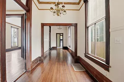 1701 Ball, Galveston, TX 77550 - Photo 4