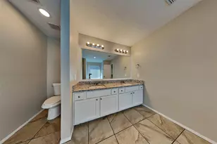 31110 Silver Village Dr, Spring, TX 77386 - Photo 10