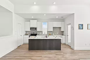 6051 Cebra St, Houston, TX 77091 - Photo 10