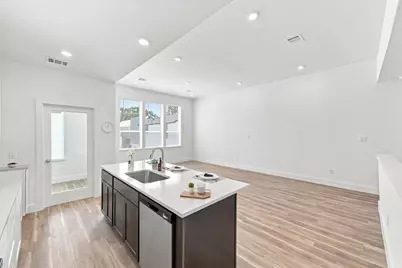 6051 Cebra Street, Houston, TX 77091 - Photo 12