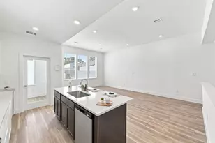 6051 Cebra St, Houston, TX 77091 - Photo 12