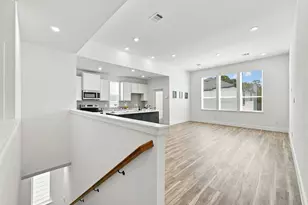 6051 Cebra St, Houston, TX 77091 - Photo 8