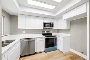 23323 Birnam Wood Blvd, Spring, TX 77373 - Photo 12