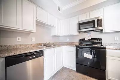 12329 Springcrest Drive, Houston, TX 77072 - Photo 4