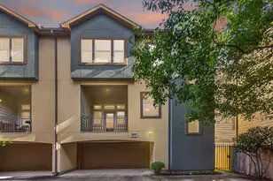932 W 26th St, Houston, TX 77008 - Photo 1