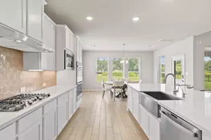 262 Peninsula Pt Dr, Montgomery, TX 77356 - Photo 2