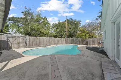 4414 Gardendale Drive, Houston, TX 77092 - Photo 14