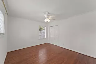 4414 Gardendale Dr, Houston, TX 77092 - Photo 10