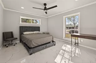 5674 Hazen St, Houston, TX 77081 - Photo 18