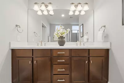 1420 Wilson Street, Houston, TX 77019 - Photo 2