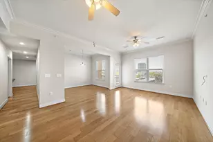 1010 Rosine St, Houston, TX 77019 - Photo 2