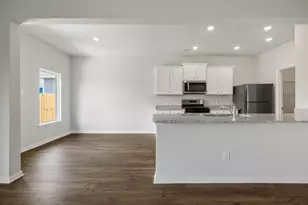 10339 Red Cardinal Dr, Cleveland, TX 77328 - Photo 6
