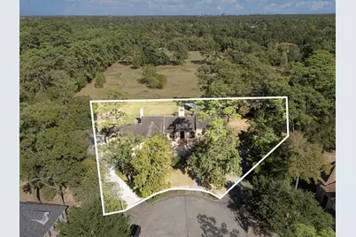 4 Del Oro Court, Baytown, TX 77521 - Photo 2