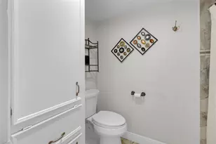 23 April Hill, Conroe, TX 77356 - Photo 32