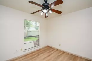 522 Jeff Davis Dr, Richmond, TX 77469 - Photo 10