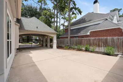 7027 Centre Oaks Drive, Houston, TX 77069 - Photo 42