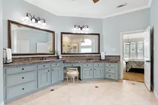 7027 Centre Oaks Dr, Houston, TX 77069 - Photo 24