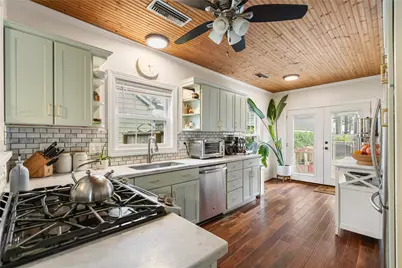 930 Dorothy Street, Houston, TX 77008 - Photo 6