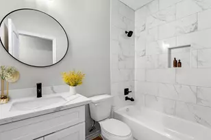 1319 W Bell St, Houston, TX 77019 - Photo 32