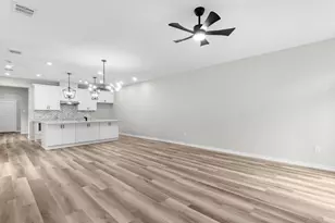 1319 W Bell St, Houston, TX 77019 - Photo 14