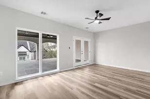 1319 W Bell St, Houston, TX 77019 - Photo 42