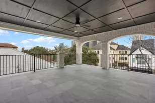 1319 W Bell St, Houston, TX 77019 - Photo 44