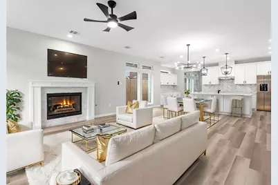 1319 W Bell Street, Houston, TX 77019 - Photo 2