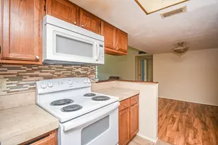 14911 Wunderlich Dr, Houston, TX 77069 - Photo 10