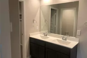 1810 Gibbons Creek Dr, Rosenberg, TX 77469 - Photo 12
