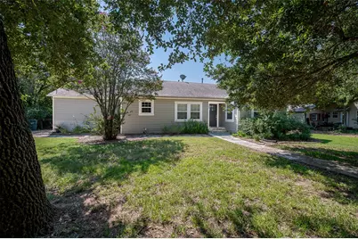 709 Inwood Drive, Bryan, TX 77802 - Photo 2