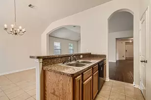 2000 Briar Grove Dr, Conroe, TX 77301 - Photo 6