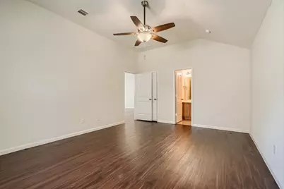 2000 Briar Grove Drive, Conroe, TX 77301 - Photo 12