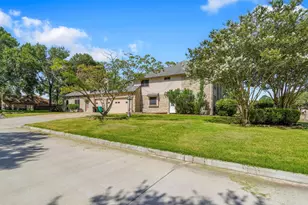 9822 El Chaco St, Baytown, TX 77521 - Photo 48