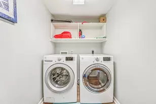 4107 Defender Ln, Galveston, TX 77554 - Photo 26