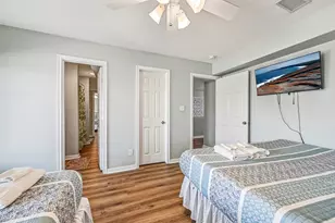 4107 Defender Ln, Galveston, TX 77554 - Photo 20