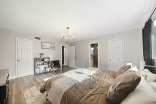 5919 Lattimer Dr, Houston, TX 77035 - Photo 20