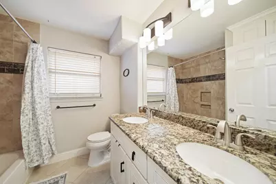 5919 Lattimer Drive, Houston, TX 77035 - Photo 24