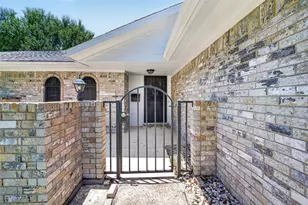 10714 Sagewind Dr, Houston, TX 77089 - Photo 6