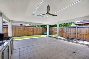 10714 Sagewind Dr, Houston, TX 77089 - Photo 44