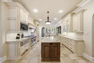 14302 Belle River Ln, Houston, TX 77077 - Photo 12