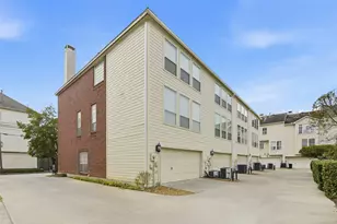 1314 W Webster St, Houston, TX 77019 - Photo 46