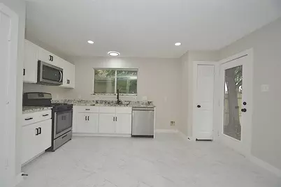 631 Aweigh Drive, Crosby, TX 77532 - Photo 6