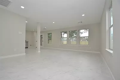 631 Aweigh Drive, Crosby, TX 77532 - Photo 2